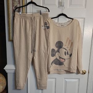 Disney Kids Pajamas in Cream with Mickey Mouse Design